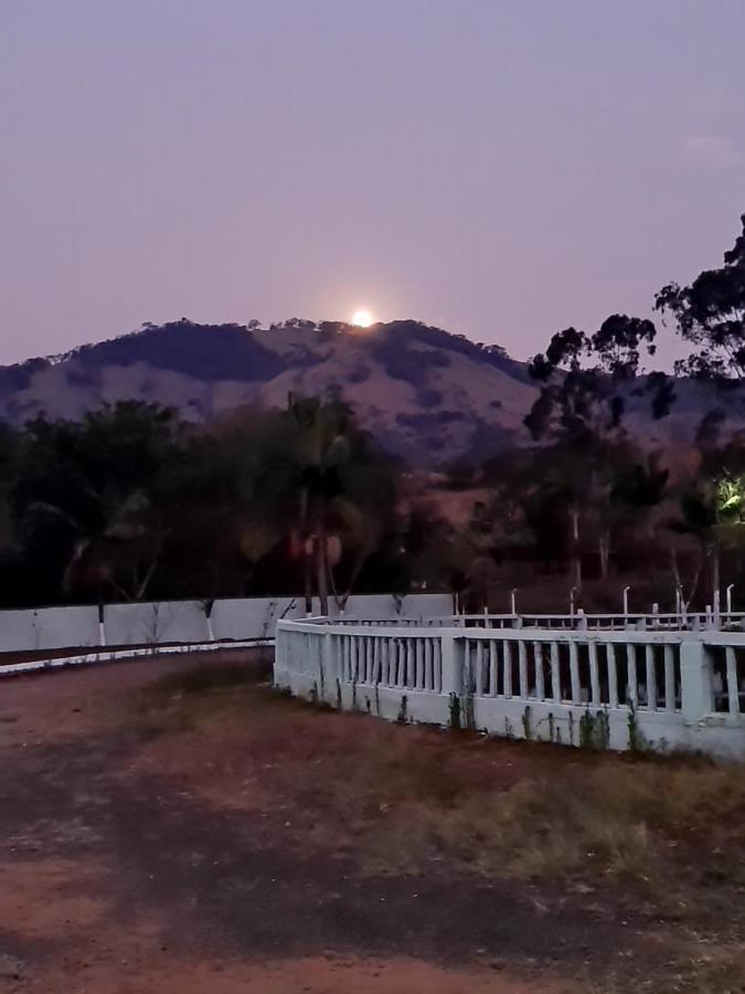 Pousada Recanto Das Aves Hotel Socorro  Exterior photo